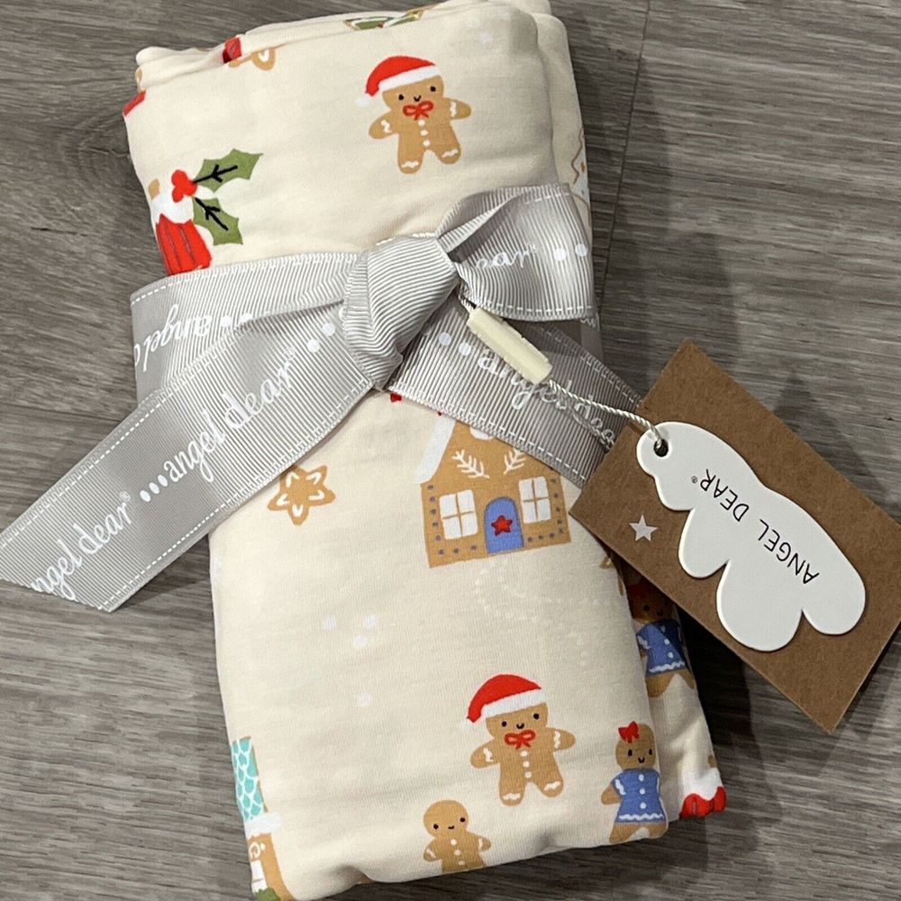 Angel Dear Baby Swaddle Blanket Gingerbread Village Luxurious Soft Stretchy New